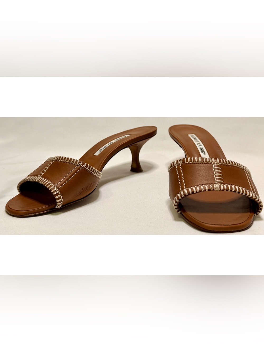 Manolo Blahnik Vintage Y2K Leather Whipstitch Kitten Heel Mules Cognac Brown 38